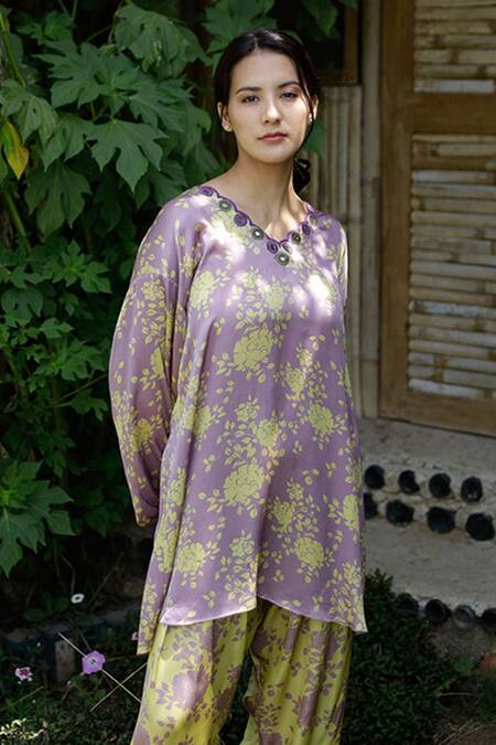 Shop_Raiman_Purple Modal, Satin Embroidery V-neck Floral Print Kurta And Salwar Set _Online_at_Aza_Fashions