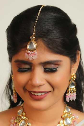 Shop_Ishhaara_Multi Color Beads, Diamonds Geometric Pattern Embellished Choker Set _Online_at_Aza_Fashions