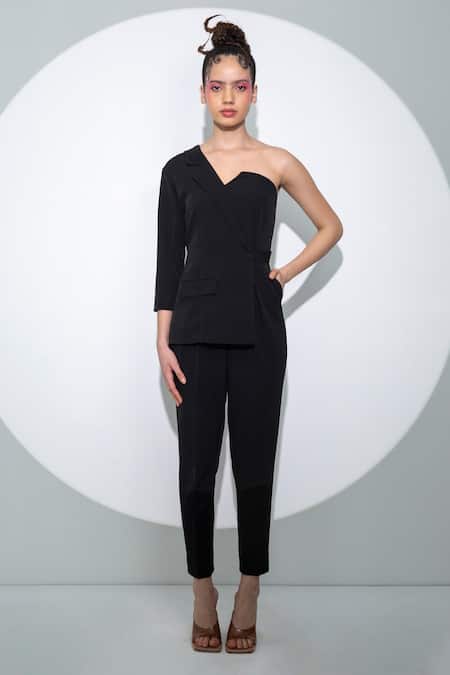 Pocketful Of Cherrie_Black Crepe One Shoulder Solid Asymmetric Jumpsuit _Online_at_Aza_Fashions