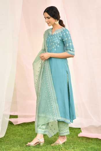 SEHER JAIPUR_Green Muslin Silk, Dupatta Organza, Lining Cotton Leaf Embroidered Kurta Set _Online_at_Aza_Fashions