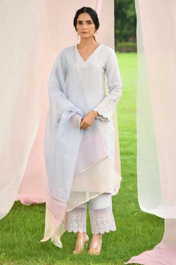 Women Blue Paisley Embroidered V-Neck Flared Thread Work Pure Cotton A-Line Kurta Set