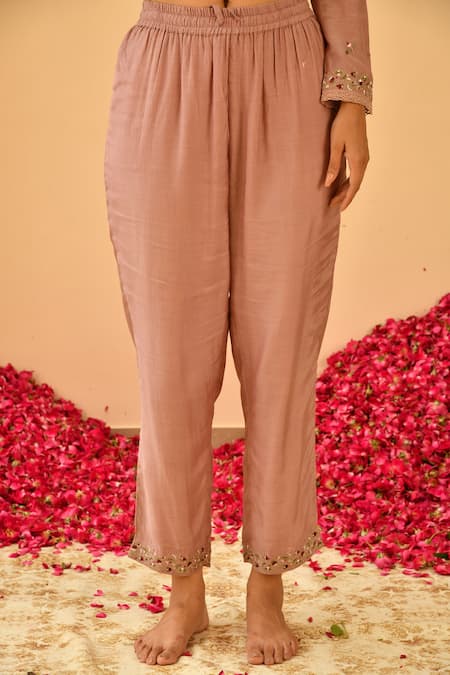 Seher Jaipur_Pink Muslin Silk, Dupatta Organza, Lining Gul Floral Embroidered Kurta Set _at_Aza_Fashions