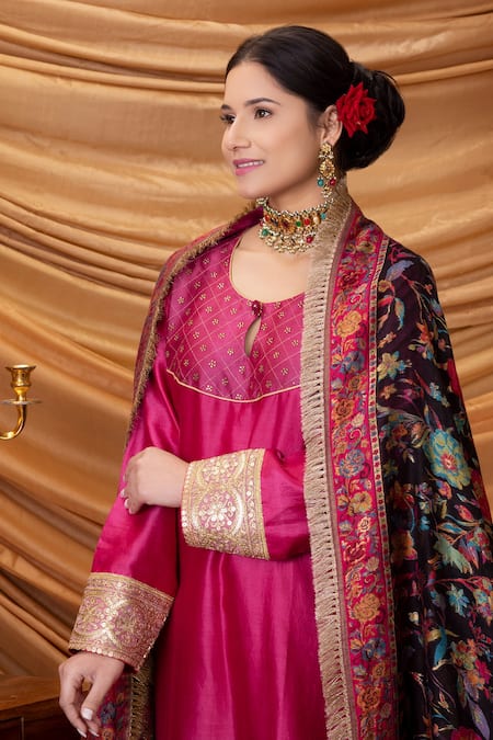 Buy_Ruh Clothing_Pink Chanderi Dupatta Banarasi Handwoven Sequins Round Bipasha Kurta Set _Online_at_Aza_Fashions