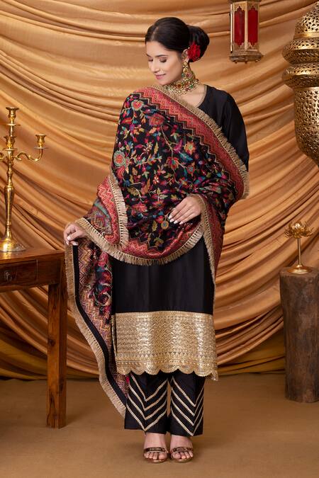 Ruh Clothing Black Chanderi Dupatta Banarasi Handwoven Bipasha Kurta Set With Odhani Online at Aza Fashions Ruh Clothing_Black Chanderi Dupatta Banarasi Handwoven Bipasha Kurta Set With Odhani _Online_at_Aza_Fashions