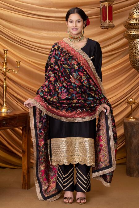 Buy Ruh Clothing Black Chanderi Dupatta Banarasi Handwoven Bipasha Kurta Set With Odhani Online at Aza Fashions Buy_Ruh Clothing_Black Chanderi Dupatta Banarasi Handwoven Bipasha Kurta Set With Odhani _Online_at_Aza_Fashions