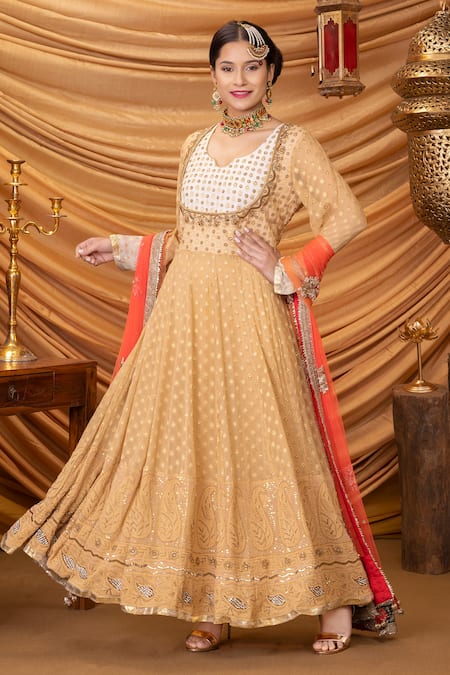 Ruh Clothing Beige Banarasi Georgette Embroidered Zari Notched Iahanya Anarkali With Dupatta 