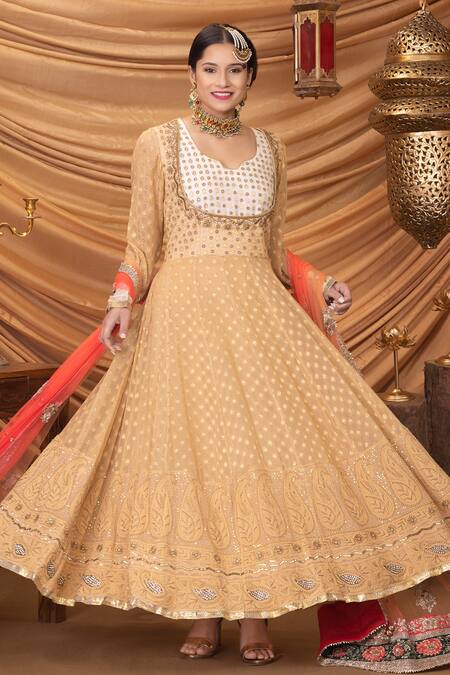 Ruh Clothing_Beige Net, Banarasi Georgette Zari Notched Iahanya Anarkali With Dupatta _Online_at_Aza_Fashions