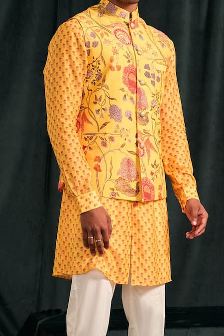 Project Bandi_Yellow Cotton Embroidery Floral Printed Bundi And Kurta Set _at_Aza_Fashions
