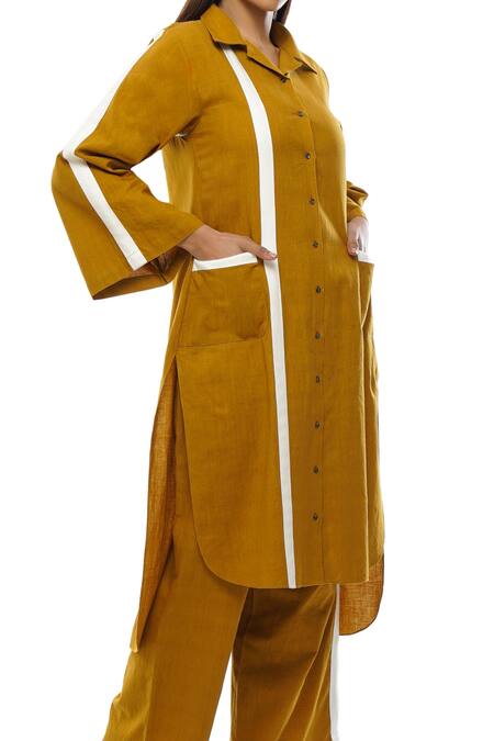 Khat Yellow Handloom Cotton Collared Notched Kurta And Palazzo Set at Aza Fashions Khat_Yellow Handloom Cotton Collared Notched Kurta And Palazzo Set _at_Aza_Fashions