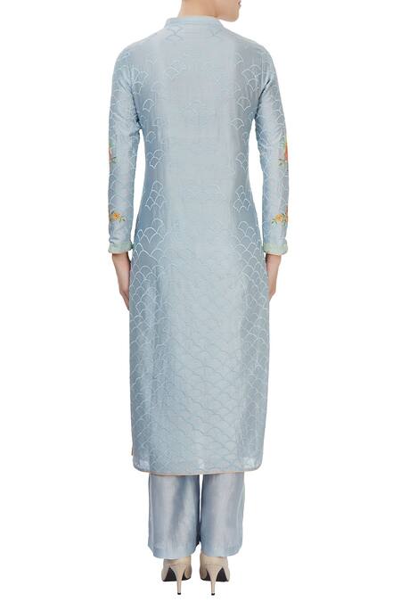 Shop Aiman Blue Chanderi Floral, Resham Work V Neck Embroidered Kurta Set at Aza Fashions Shop_Aiman_Blue Chanderi Floral, Resham Work V Neck Embroidered Kurta Set_at_Aza_Fashions