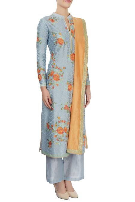 Aiman Blue Chanderi Floral, Resham Work V Neck Embroidered Kurta Set Online at Aza Fashions Aiman_Blue Chanderi Floral, Resham Work V Neck Embroidered Kurta Set_Online_at_Aza_Fashions