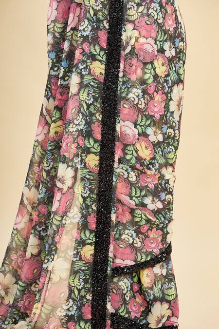 Pallavi Jaikishan_Black Georgette Printed Saree_at_Aza_Fashions