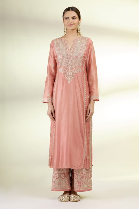 Buy_Gopi Vaid_Pink Dupatta Organza, Kurta And Pant Tussar Silk Thread Notched Embroidered Set _Online_at_Aza_Fashions