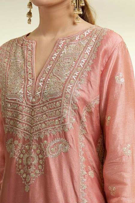 Gopi Vaid_Pink Dupatta Organza, Kurta And Pant Tussar Silk Thread Notched Embroidered Set _at_Aza_Fashions