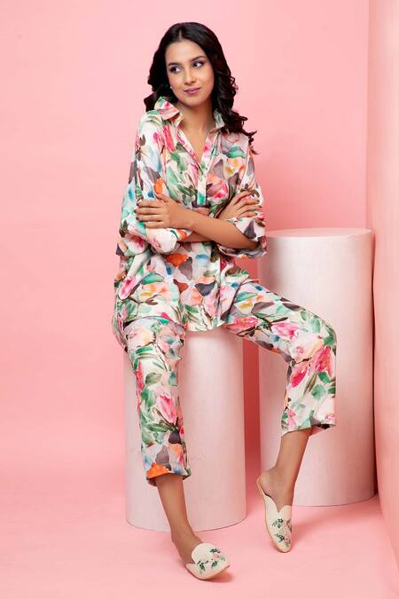 Buy_Rhe-Ana_Green Rayon Embroidery Collared Pastel Floral Print Shirt And Pant Co-ord Set _Online_at_Aza_Fashions