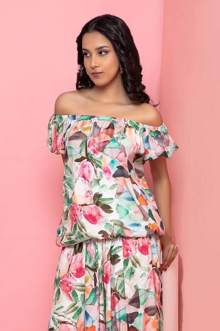 Rhe-Ana Green Rayon Off-shoulder Pastel Floral Print Top And Skirt Co-ord Set Online at Aza Fashions Rhe-Ana_Green Rayon Off-shoulder Pastel Floral Print Top And Skirt Co-ord Set _Online_at_Aza_Fashions