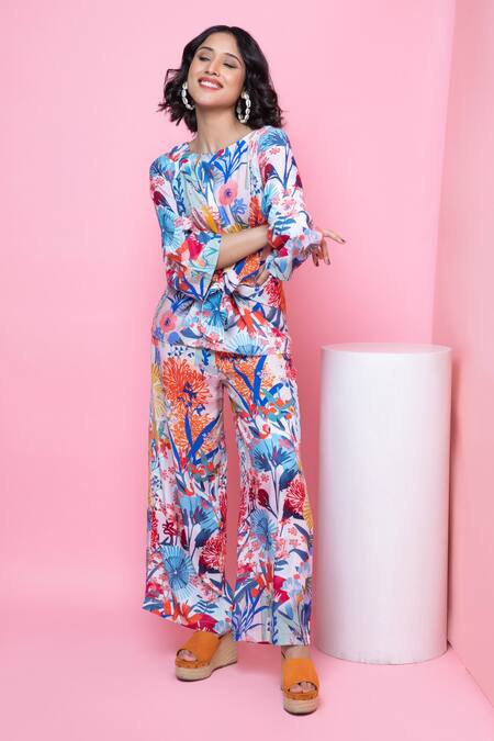 Rhe-Ana_Blue Rayon Embroidery Round Blooming Flower Print Knotted Top And Pant Co-ord Set _at_Aza_Fashions