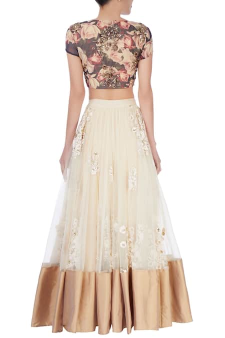 Astha Narang Embroidered Lehenga Set 