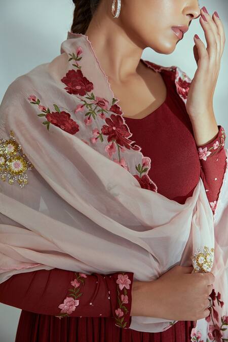 Shop_Suruchi Parakh_Maroon Dupatta Organza, Georgette Crepe, Lining Shantoon Pleated Anarkali Set _Online_at_Aza_Fashions