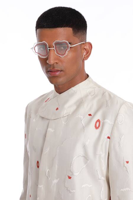Buy_Antar Agni_Ivory Cotton, Silk Embroidery Wing Pattern Shacket _Online_at_Aza_Fashions