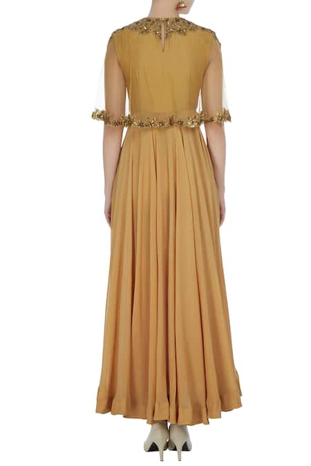 Debyani + CO Chanderi Cape with Kurta Set 