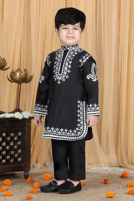 Shop_The Little Celebs_Black Silk Embroidery Thread Kurta Set _Online_at_Aza_Fashions