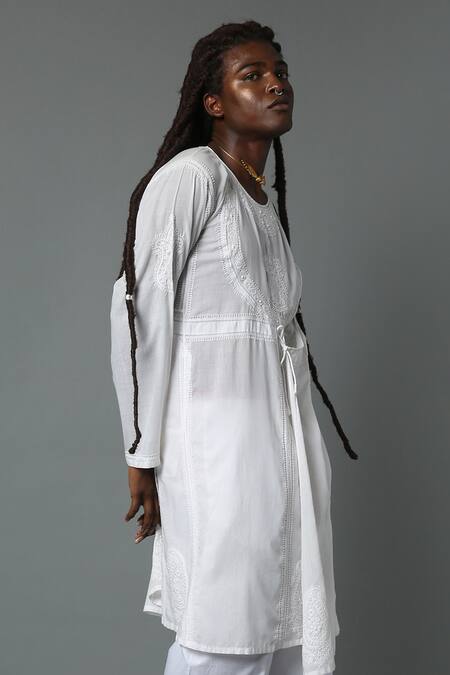 Buy House Of Three White Handspun Handwoven Cotton Chikan Work Arsalan Angrakha Kurta Online at Aza Fashions Buy_House Of Three_White Handspun Handwoven Cotton Chikan Work Arsalan Angrakha Kurta _Online_at_Aza_Fashions