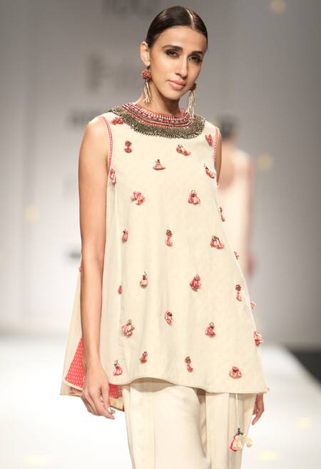 Shop Nikasha Ivory Embroidered Kurta With Overlap Dhoti Pants at Aza Fashions Shop_Nikasha_Ivory Embroidered Kurta With Overlap Dhoti Pants _at_Aza_Fashions