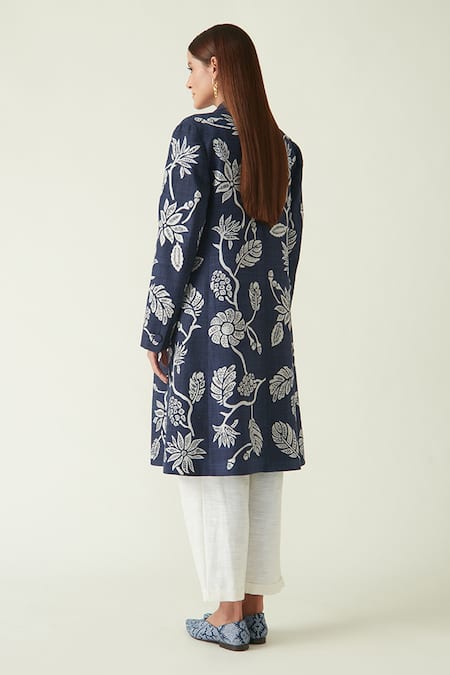 Payal Pratap Gede Floral Embroidered Jacket 