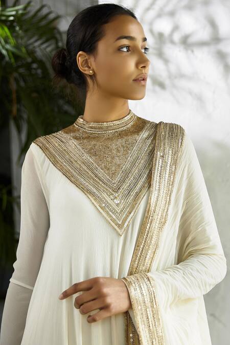 Buy_Nakul Sen_Off White Embroidered Kurta Lehenga Set_Online_at_Aza_Fashions