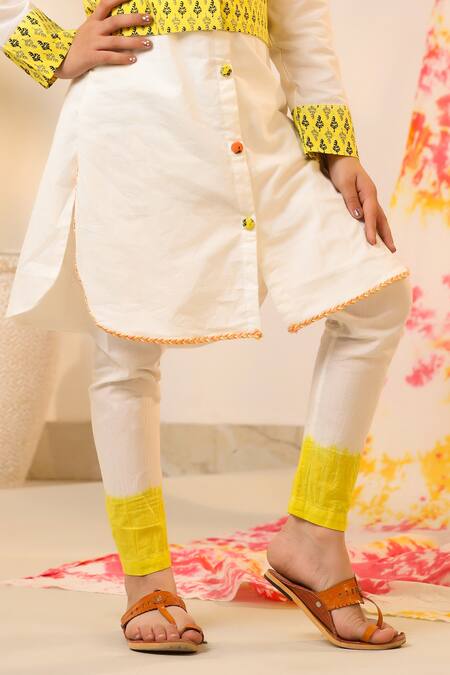 Cute Couture Yellow Poplin, Cotton Embroidery Leaf Print Blouse With Kurta Set Online at Aza Fashions Cute Couture_Yellow Poplin, Cotton Embroidery Leaf Print Blouse With Kurta Set _Online_at_Aza_Fashions