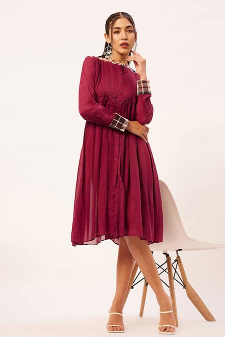 Buy_Zariya The Label_Red Cotton, Muslin Mandarin Collar Placed Checkered Pattern Tunic 