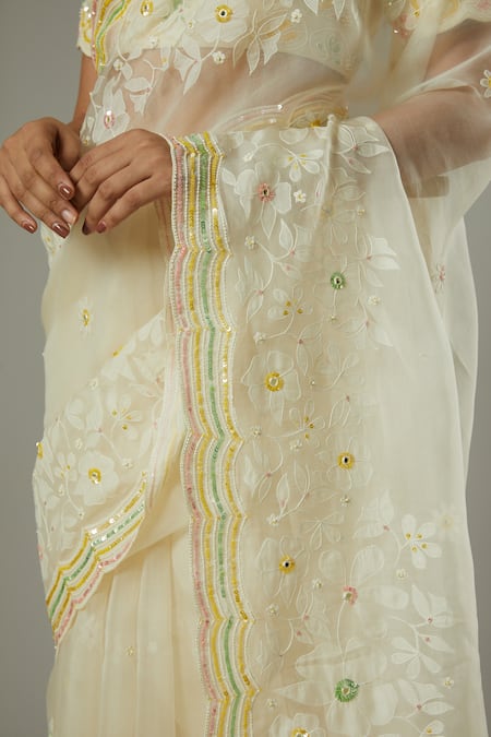 I Am Design Ivory Raw , Organza Floral French Vanilla Embroidered Saree Set at Aza Fashions I Am Design_Ivory Raw , Organza Floral French Vanilla Embroidered Saree Set _at_Aza_Fashions