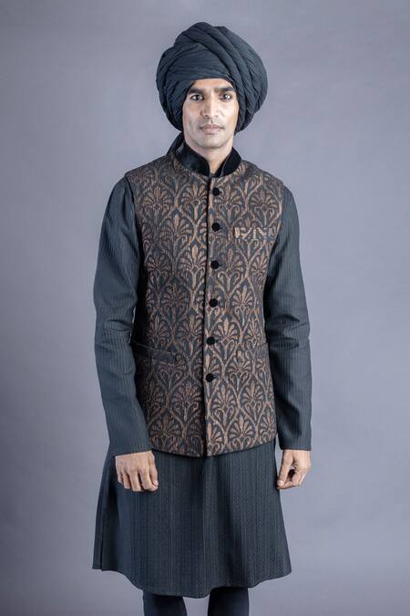 Abhishek Gupta_Black Silk Lining Stripe Pintuck Bundi And Kurta Set  _Online_at_Aza_Fashions