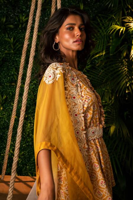 Pallavi Poddar_Yellow Crepe, Organza, Muslin Udaipur Ombre Open Front Cape And Draped Pant Set _Online_at_Aza_Fashions