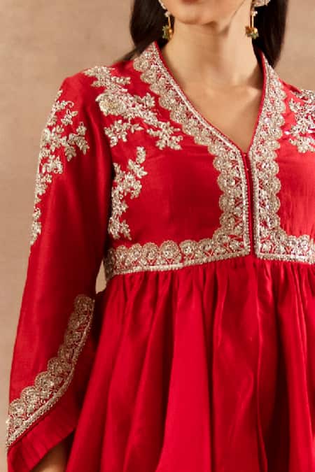 Jayanti Reddy_Red Silk Zardozi V Neck Embroidered Peplum Top And Draped Skirt Set _Online_at_Aza_Fashions