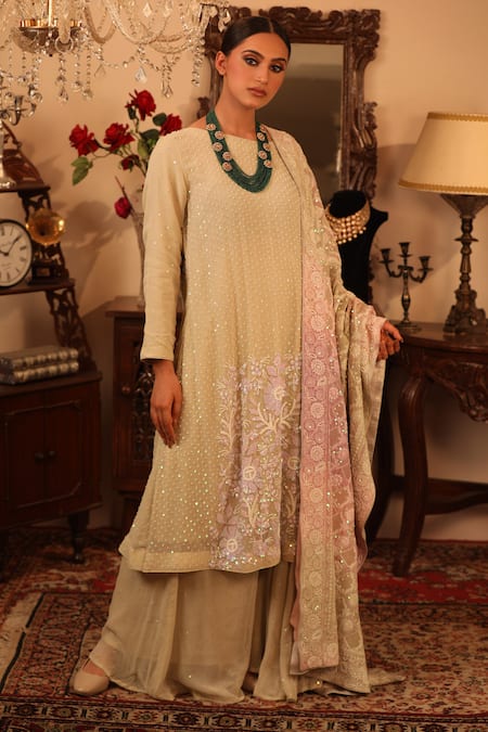 Ruh Clothing Chikankari Embroidered Kurta Set 