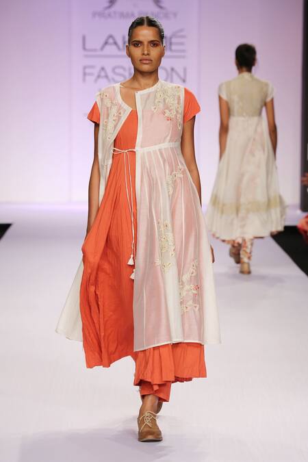 PRAMA BY PRATIMA PANDEY White And Orange Embroidered Kurta With Palazzo   2