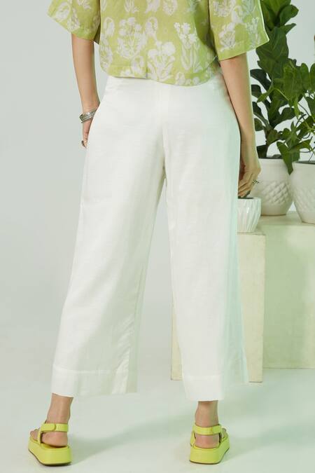 Shop_Ekastories_Ivory Cotton Split V-neck Enthral Print Shirt And Pant Set _Online_at_Aza_Fashions