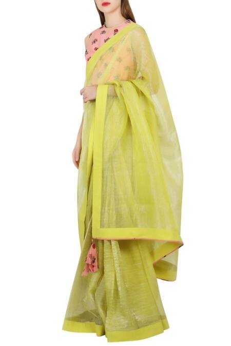 Nikasha_Green Round Saree With Printed Blouse _Online_at_Aza_Fashions