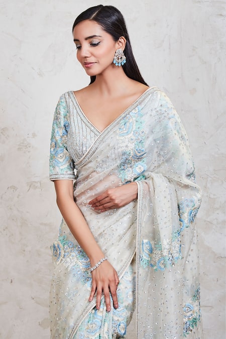 Buy_Sue Mue_White Organza Resham And Sequin V Neck Embroidered Saree With Blouse _Online_at_Aza_Fashions