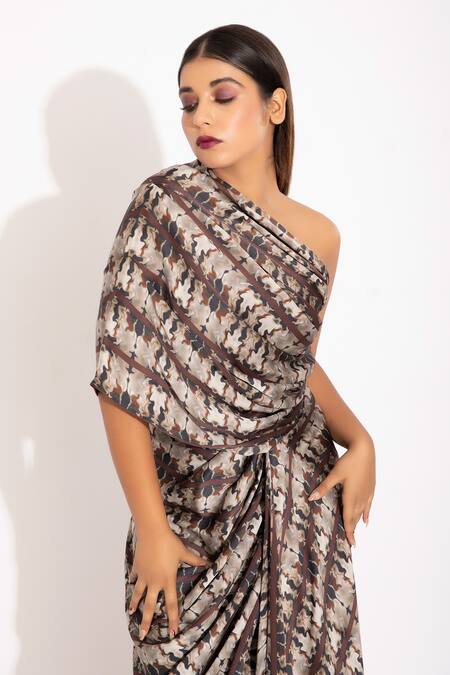 Shop Studio Surbhi Blue Georgette Piping Asymmetric Abstract Illusion Print Satin Saree Gown Online at Aza Fashions Shop_Studio Surbhi_Blue Georgette Piping Asymmetric Abstract Illusion Print Satin Saree Gown _Online_at_Aza_Fashions