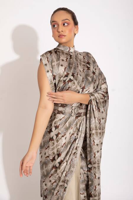 Shop_Studio Surbhi_Grey Georgette, Satin Cut Work, Pre-stitched Illusion Print Saree With Blouse_Online_at_Aza_Fashions
