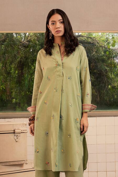 Buy Payal Pratap Green Handloom Cotton Band Collar Embroidered Tunic Online at Aza Fashions Buy_Payal Pratap_Green Handloom Cotton Band Collar Embroidered Tunic _Online_at_Aza_Fashions