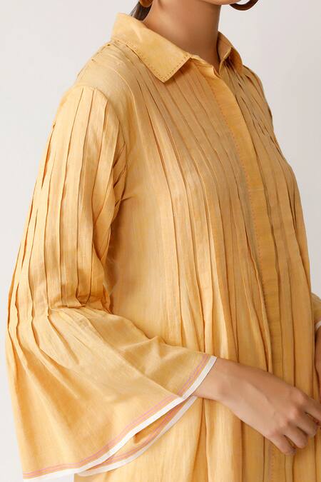 Payal Pratap_Yellow Handloom Cotton Shirt Collar Pleated Tunic _at_Aza_Fashions