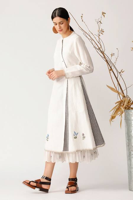 Buy Payal Pratap White Linen Tunic Online at Aza Fashions Buy_Payal Pratap_White Linen Tunic _Online_at_Aza_Fashions