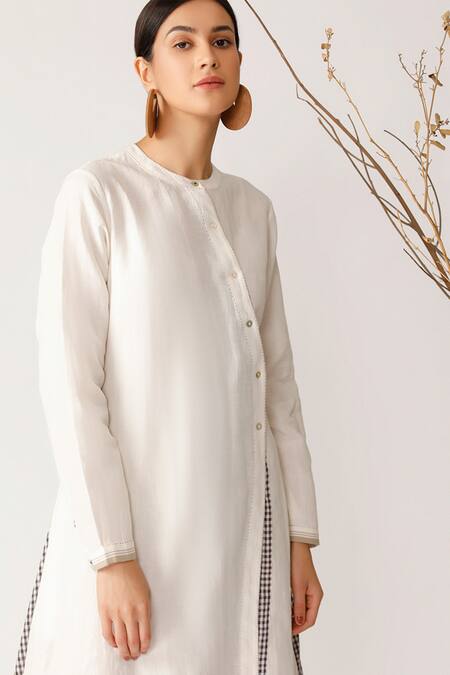 Shop Payal Pratap White Linen Tunic Online at Aza Fashions Shop_Payal Pratap_White Linen Tunic _Online_at_Aza_Fashions