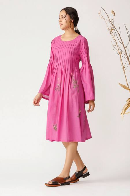 Payal Pratap Pink Handloom Cotton Linen Round Tunic Online at Aza Fashions Payal Pratap_Pink Handloom Cotton Linen Round Tunic _Online_at_Aza_Fashions