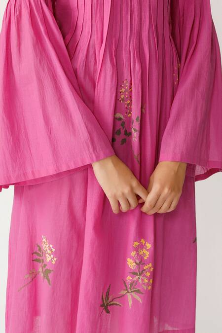 Payal Pratap Pink Handloom Cotton Linen Round Tunic at Aza Fashions Payal Pratap_Pink Handloom Cotton Linen Round Tunic _at_Aza_Fashions