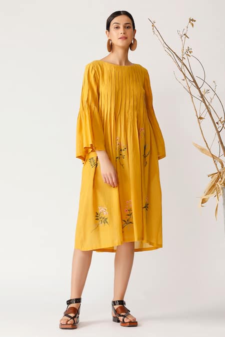 Payal Pratap Yellow Handloom Cotton Linen Round Tunic